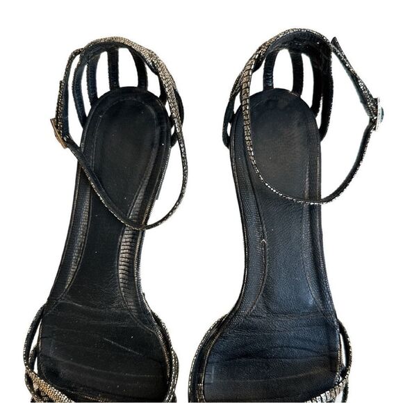 FENDI Metallic Caged Ankle Strap Leather Flats - Picture 4 of 10